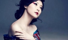 娱乐圈中爆料赵薇,揭秘明星背后的故事